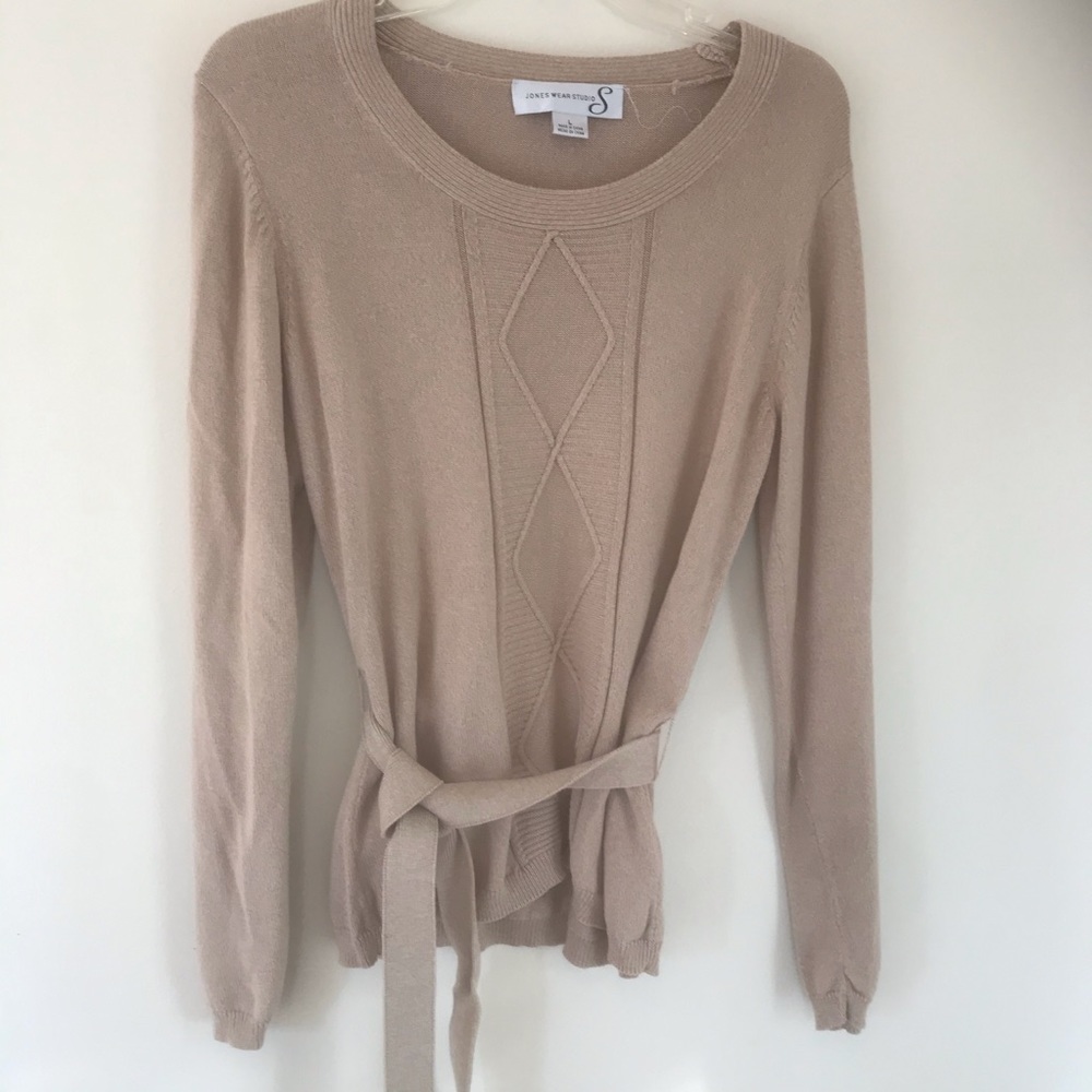Jones Wear Studio Tan Sweater Sz Large